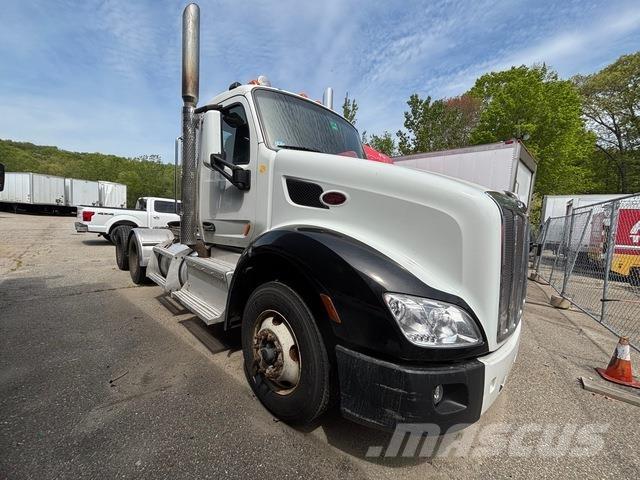 Peterbilt 579 Тягачі