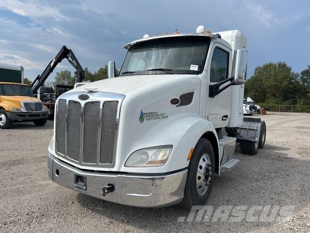 Peterbilt 579 Тягачі