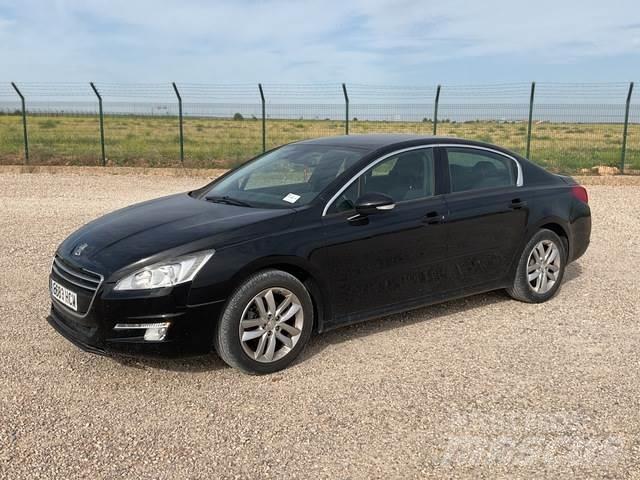 Peugeot 508 Автомобілі