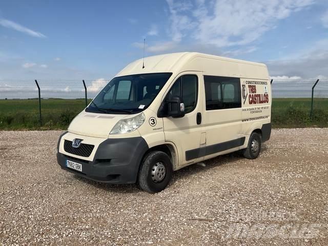 Peugeot Boxer Фургони