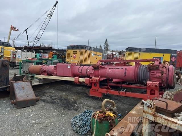  Pileco D30-32 Гідравлічні пальові молоти