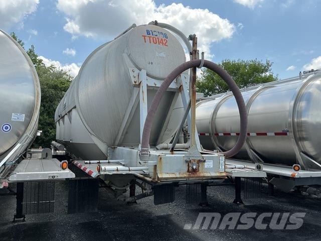 Polar  Інші причепи