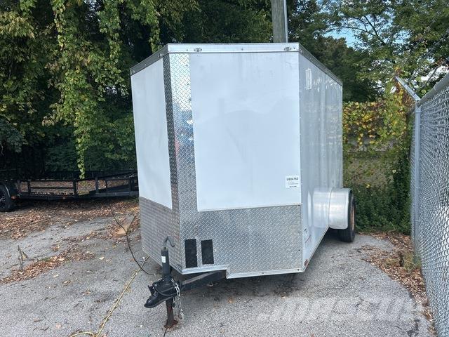  Quality Cargo Причепи-фургони