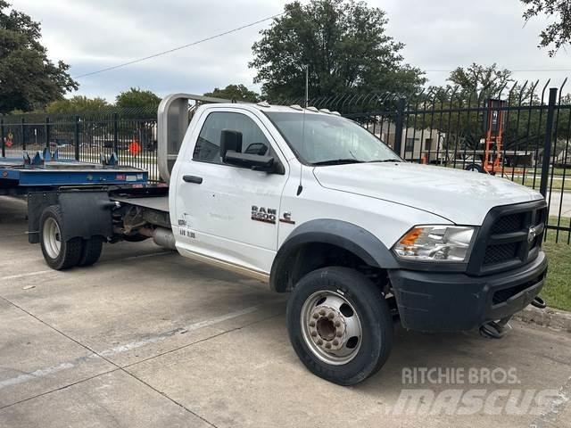 RAM 5500 Тягачі