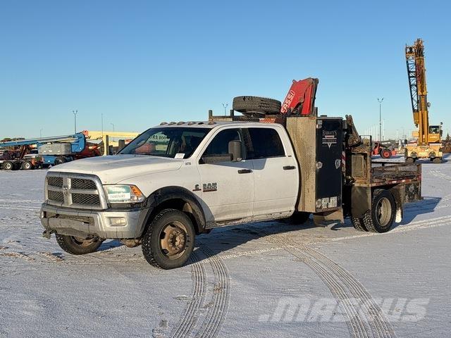 RAM 5500 Вантажівки / спеціальні