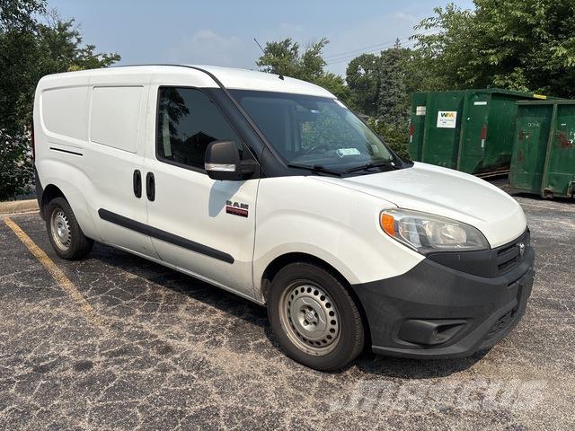 RAM Promaster Панельні фургони