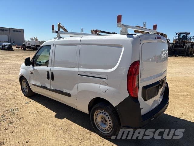 RAM Promaster Панельні фургони