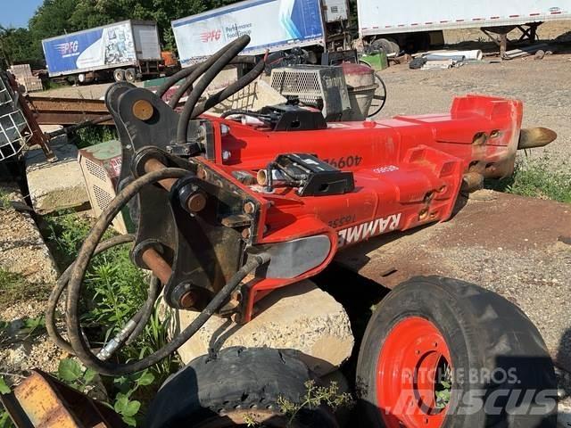 Rammer 1655E Плуги