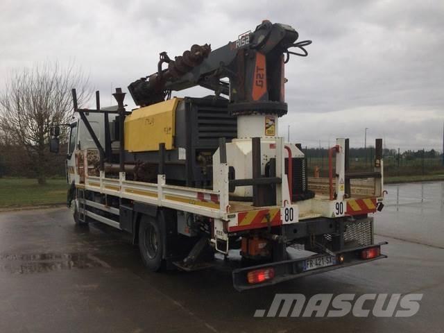 Renault D250 Пересувні бурові установки