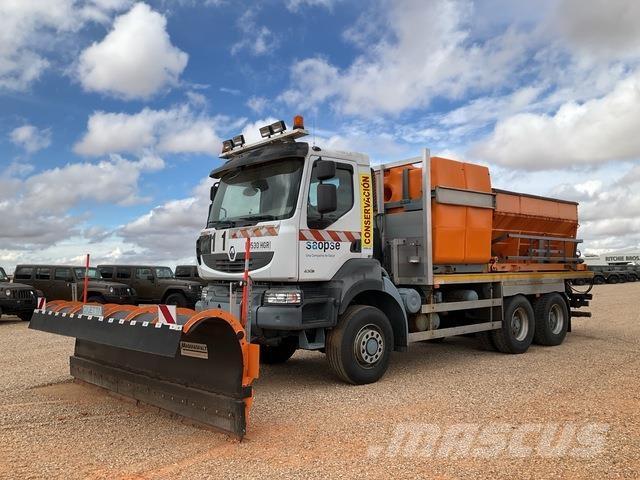 Renault Kerax Снігоочищувальні ножі та плуги