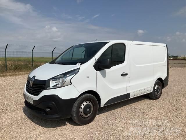 Renault Trafic Панельні фургони