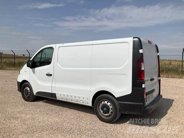 Renault Trafic Панельні фургони