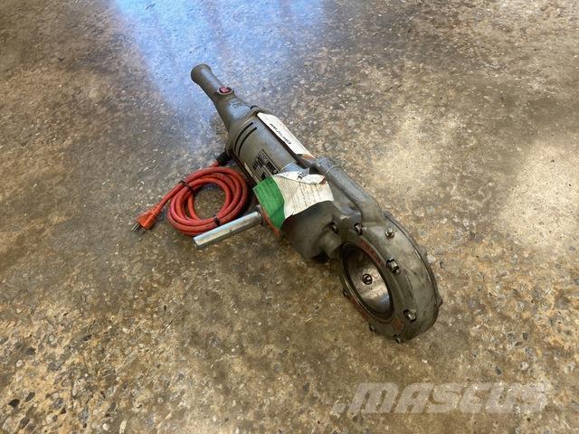  Ridgid 700-T2 Трубопровідне обладнання