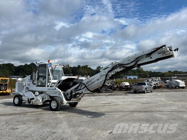 Roadtec CB100 Внутрішні підмітальні машини