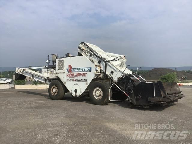 Roadtec SB2500 Машини для перевезення матеріалів