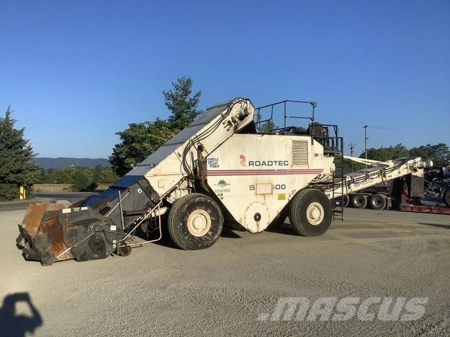 Roadtec SB2500 Машини для перевезення матеріалів