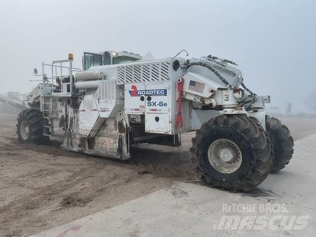 Roadtec SX6E Ущільнювачі грунту