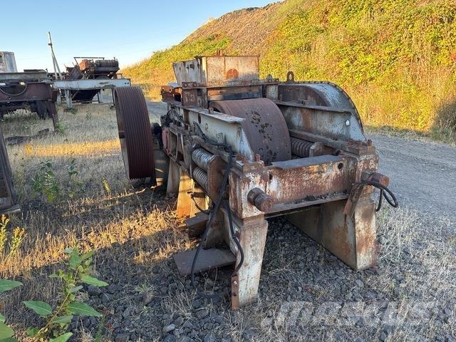  Roll Crusher Знищувачі сміття  (шредери)