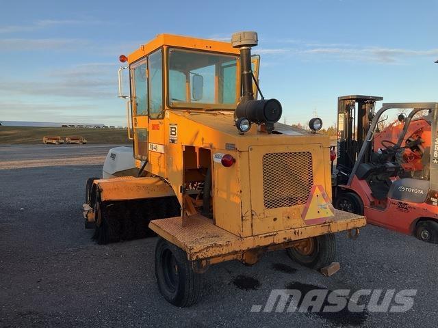 Rosco RB48 Внутрішні підмітальні машини