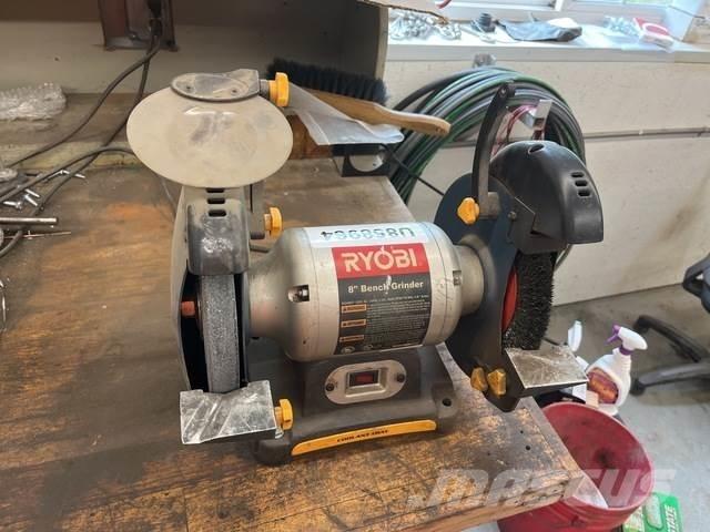  Ryobi BGH827 Фрезерні і шліфувальні верстати