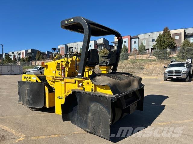 Sakai GW751 Комбіновані катки