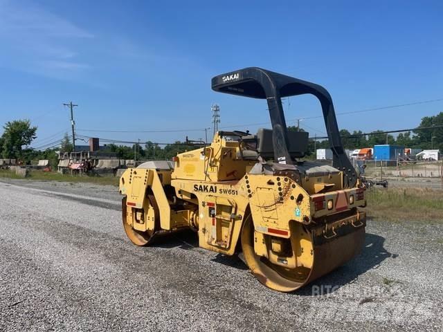 Sakai SW651 Котки тротуарні
