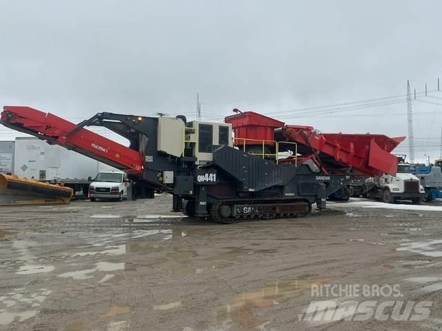 Sandvik QH441 Роздрібнювачі