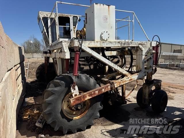 Scarab 14 HYD Ворошителі компосту