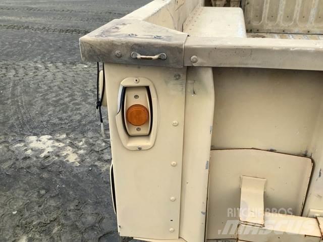 Schutt M1102 Інші причепи
