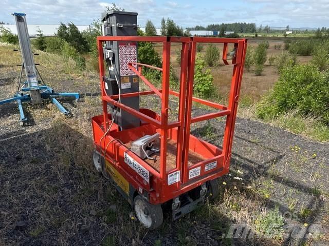 SkyJack SJ12 Вертикальні щоглові підйомники