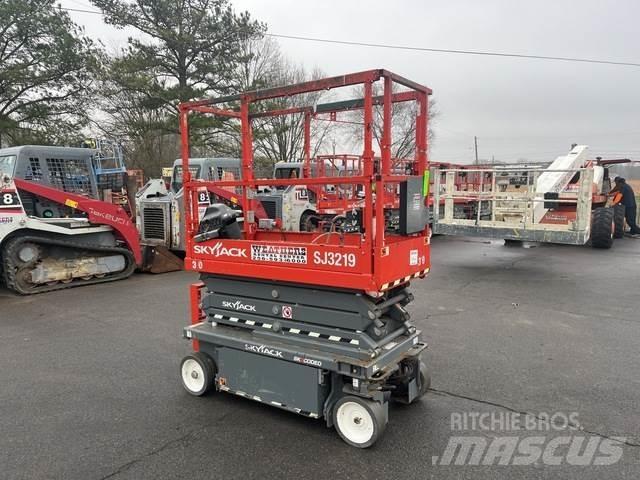 SkyJack SJ3219 Підйомники-ножиці