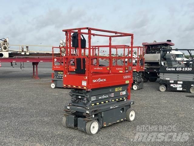 SkyJack SJ3219 Підйомники-ножиці