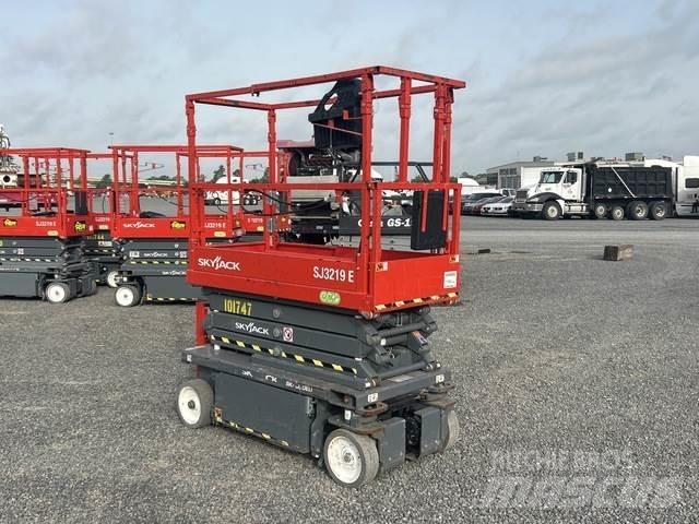 SkyJack SJ3219 Підйомники-ножиці