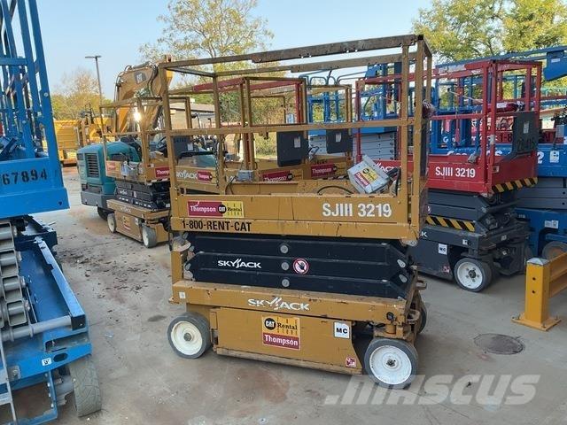SkyJack SJ3219 Підйомники-ножиці