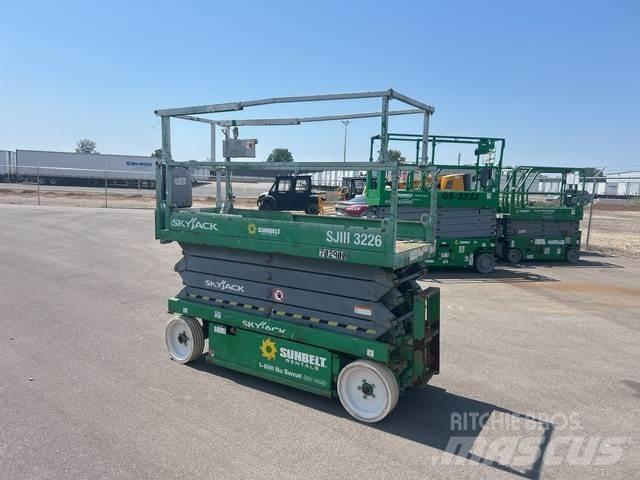 SkyJack SJ3226 Підйомники-ножиці