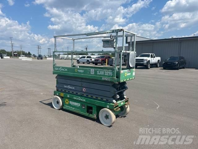 SkyJack SJ3226 Підйомники-ножиці