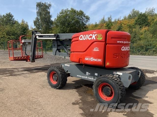 SkyJack SJ51AJ Колінчаті підйомники