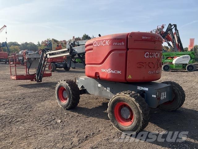 SkyJack SJ51AJ Колінчаті підйомники