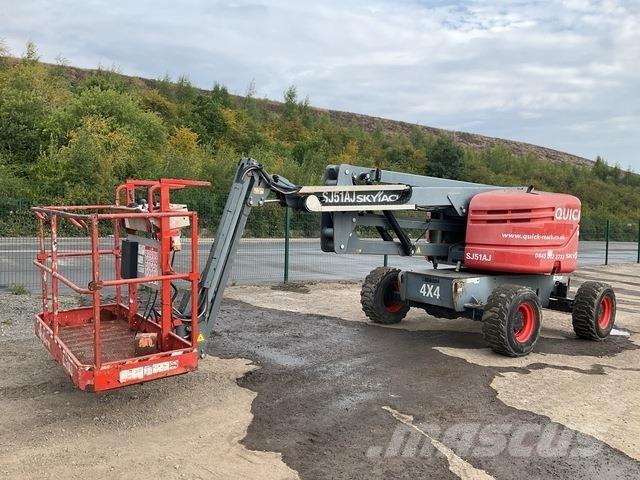 SkyJack SJ51AJ Колінчаті підйомники