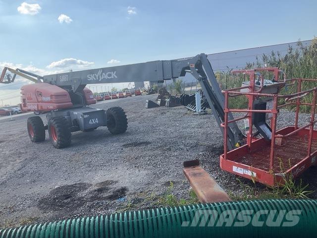 SkyJack SJ66T Телескопічні підйомники