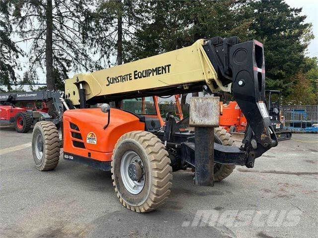 SkyTrak 10054 Телескопічні навантажувачі