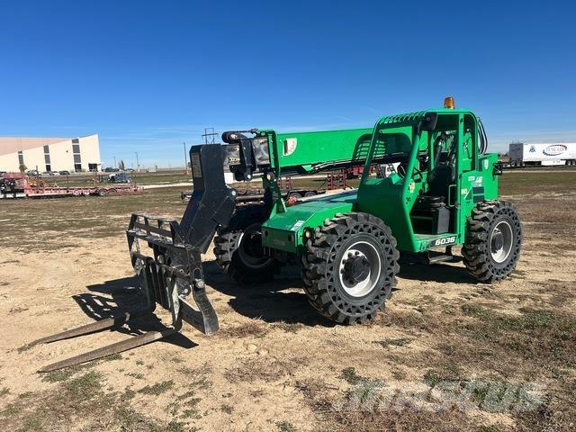 SkyTrak 6036 Телескопічні навантажувачі