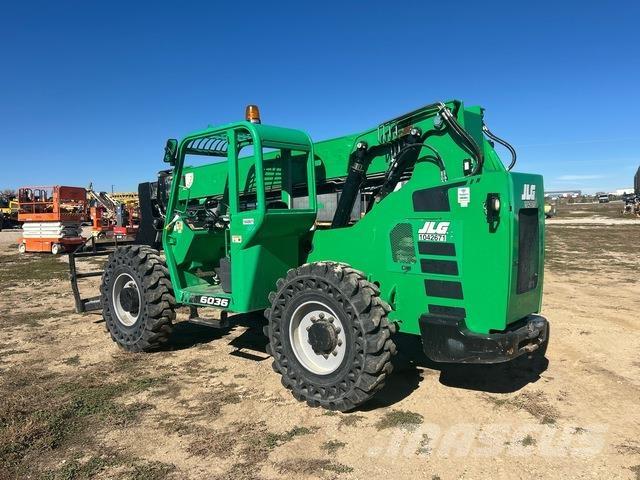 SkyTrak 6036 Телескопічні навантажувачі