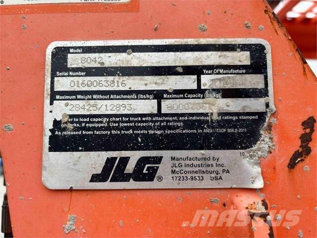SkyTrak 8042 Телескопічні навантажувачі