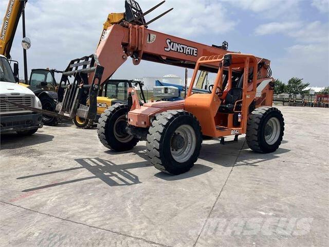 SkyTrak 8042 Телескопічні навантажувачі