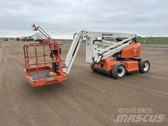 Snorkel A46JE Колінчаті підйомники
