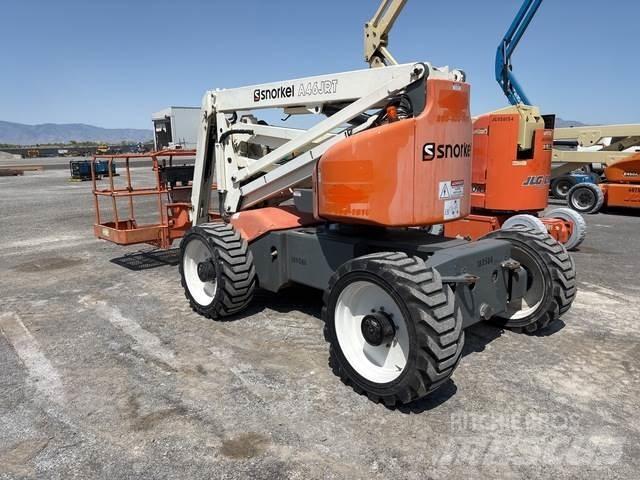 Snorkel A46JRT Колінчаті підйомники