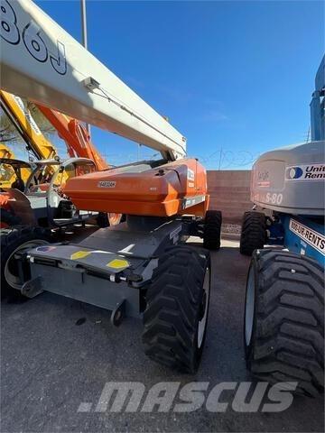 Snorkel TB-86J Телескопічні підйомники