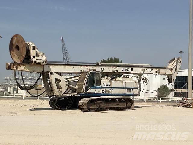 Soilmec R625 Стаціонарні бурові установки
