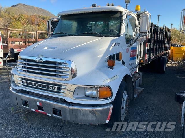 Sterling A6500 Вантажівки-платформи/бокове розвантаження